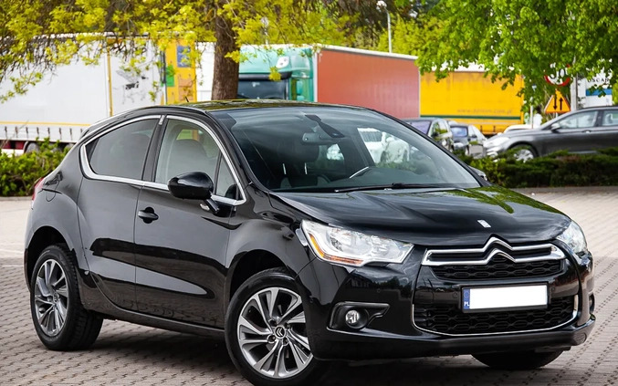 Citroen DS4 cena 23900 przebieg: 254000, rok produkcji 2011 z Proszowice małe 704